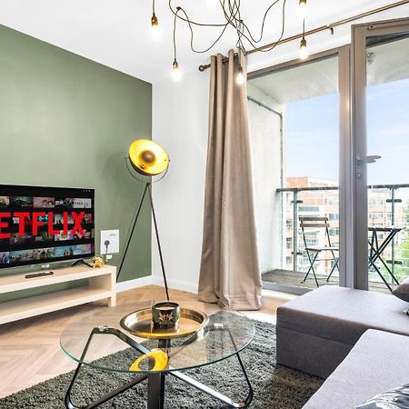 ברמינגהאם Stylish 4Th Floor 2 Bedroom En Suite City Centre Apartment With Parking By Azura Nights מראה חיצוני תמונה